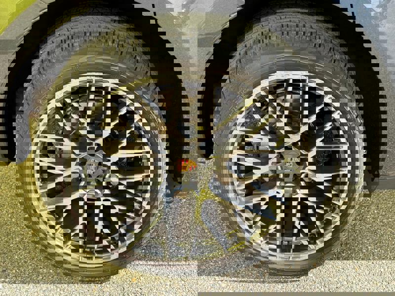 Image Porsche 慍慣⁮吨灹㤠䈵⠩ㄱ㈮㄰ⴳ⤾ 2.0 Phase 2 245 PDK7 PDLS+ TO GPS Caméra Carplay Sièges cuir élec à mémoires 18 positions chauffants